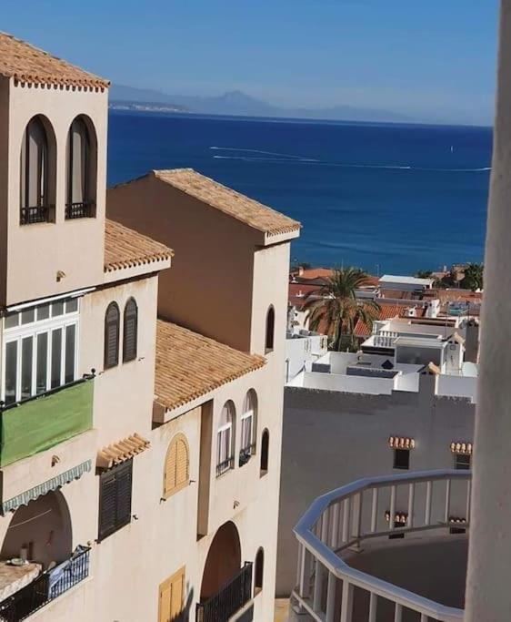 Costa Blanca Family Apartments One Bedroom Apartment تورّيفيِخا المظهر الخارجي الصورة
