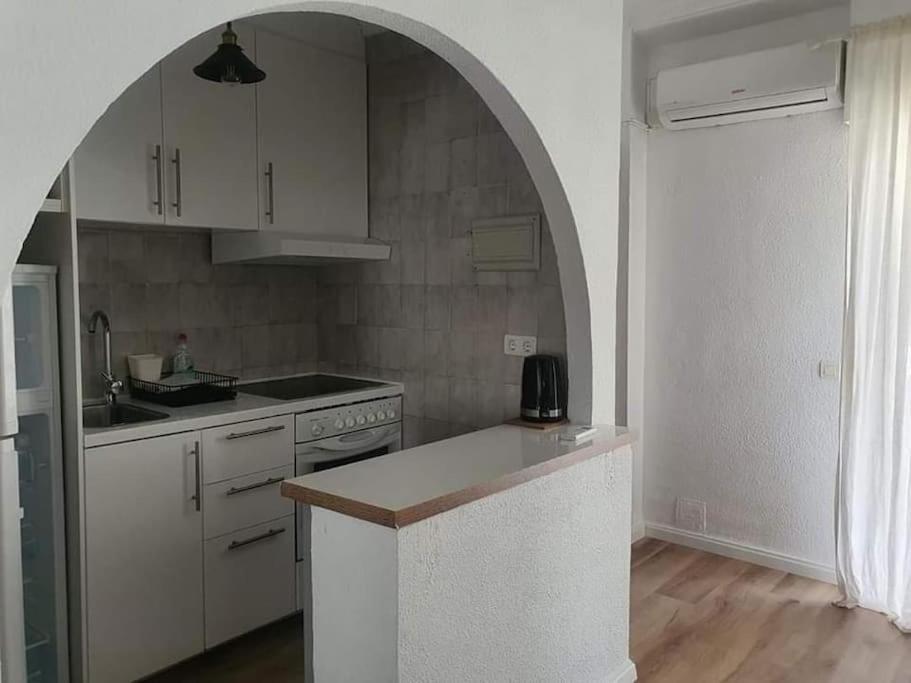 Costa Blanca Family Apartments One Bedroom Apartment تورّيفيِخا المظهر الخارجي الصورة